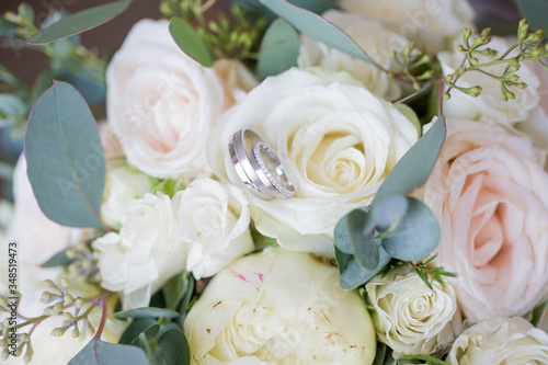 bouquet of white roses