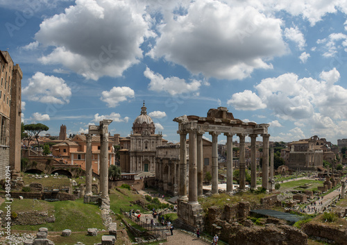 roman forum ancient roman empire temple of antoninus pius
