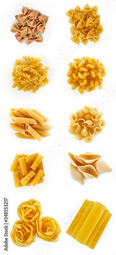 Italian raw dry pasta collection isolated on white background. farfalle, rigatoni, penne, conchiglie, cannelloni, cellentani