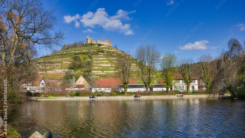 Verschiedene Blickwinkel auf die Burgruine von Staufen im Breisgau Verschiedene Blickwinkel auf die Burgruine von Staufen im Breisgau