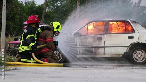 Firefighter,Firemen fighting
