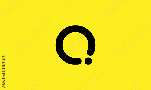 Letter Q Logo