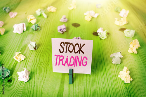 Text sign showing Stock Trading. Business photo showcasing Buy and Sell of Securities Electronically on the Exchange Floor photo