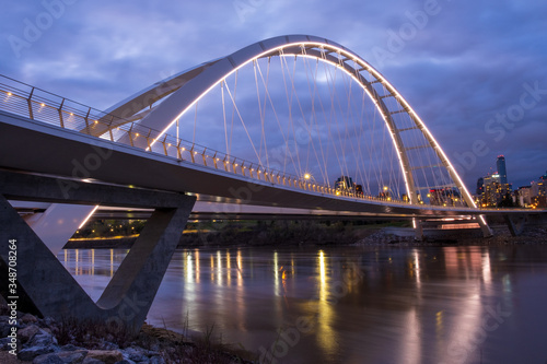 Edmonton Bridge at Night © SpencerV17