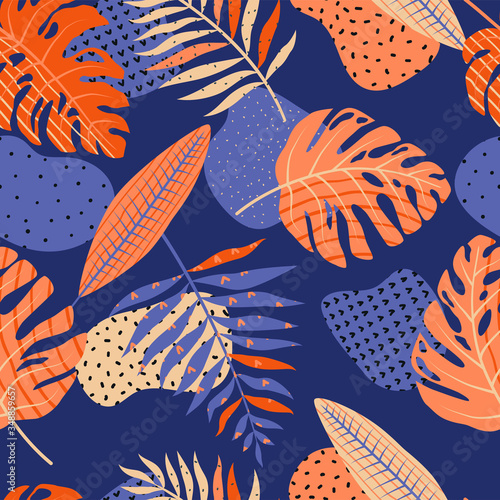 Seamless pattern of tropical leaves and doodle elements. Summer background