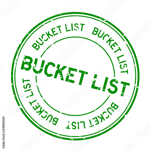 Grunge green bucket list word round rubber seal business stamp on white background