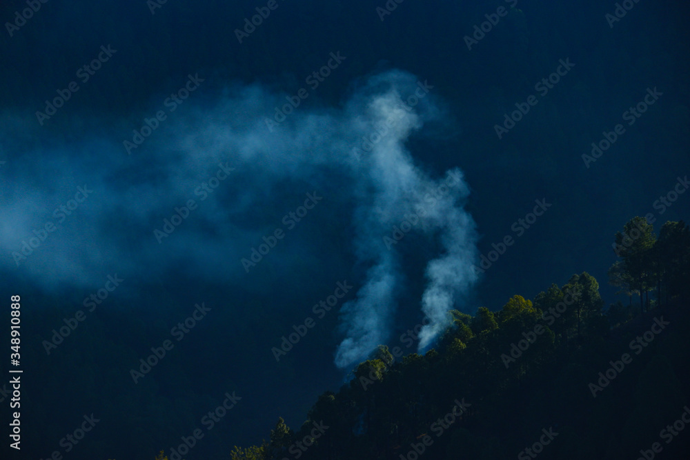 Fototapeta premium smoke in the sky