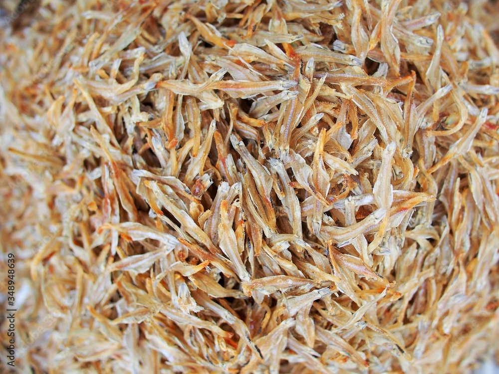 The dried small fish for maketing
The dried small fish for maketing