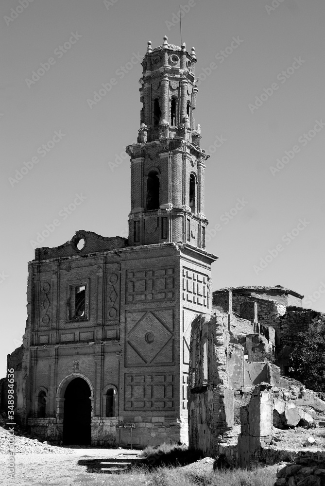Obraz premium Iglesia de San Martin de Tours, Belchite