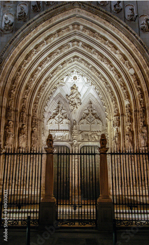 Puerta de los leones  Catedral de Toledo
