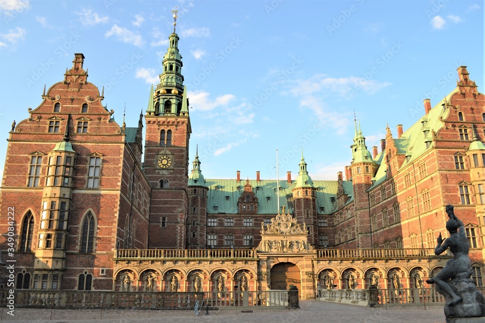Obraz premium old scandinavian castle