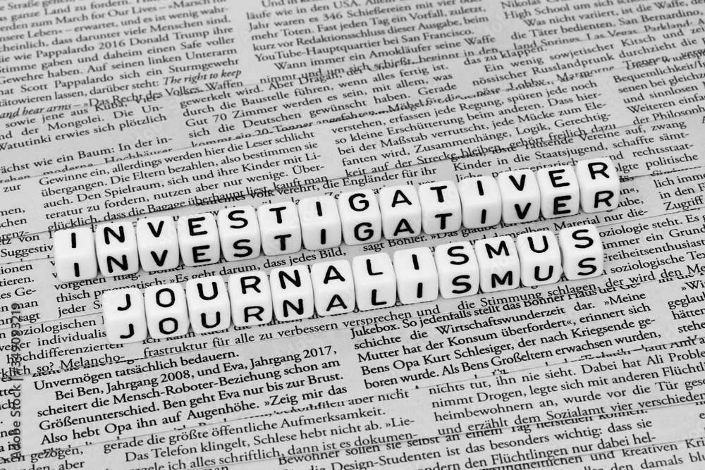 Fototapeta premium Investigativer Journalismus