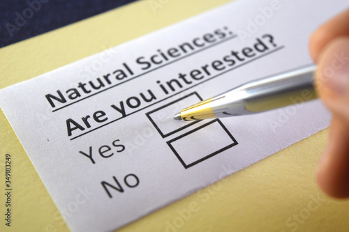 One person is answering question about natural sciences.