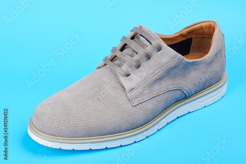 Comfortable gray man shoe
