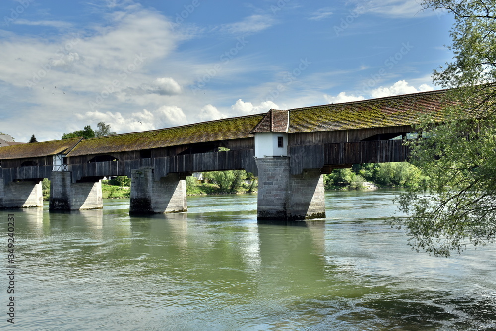 Fototapeta premium Brücke über den Rhein in Bad Säckingen