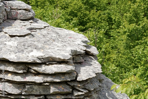 Griechenland - Steinwald nahe dem Aussichtspunkt Oxia bei Monodendri im Pindos-Gebirge photo