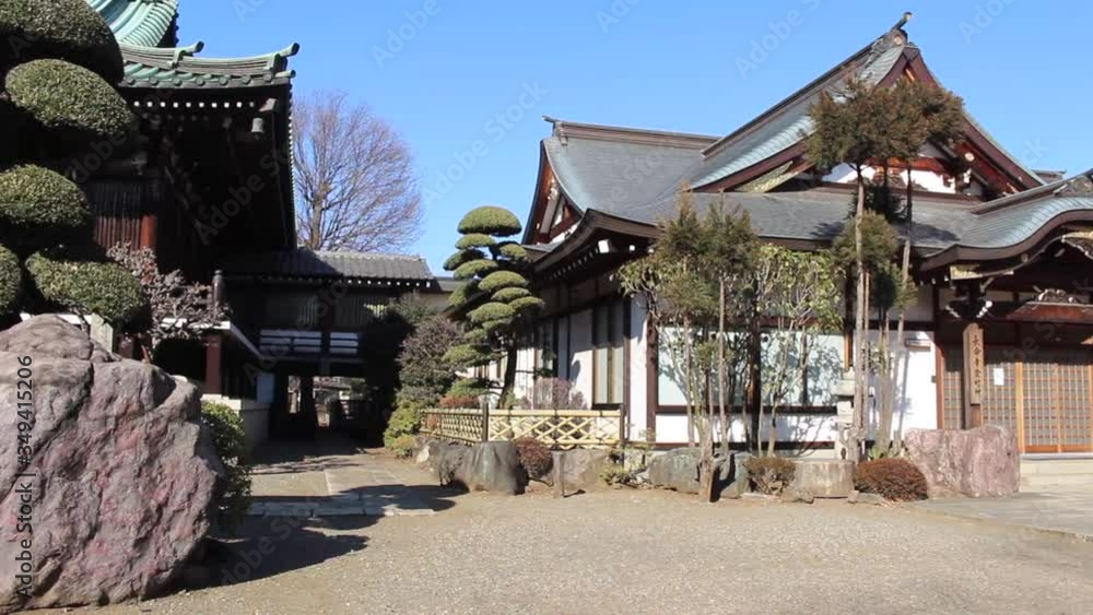 In all Buddhist temples in Japan, architecture and garden design are combined in a very precise way, generating a beautiful and unique landscape In all Buddhist temples in Japan, architecture and garden design are combined in a very precise way, generating a beautiful and unique landscape