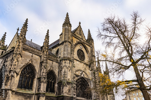 Basilique Saint Michel in Bordeaux, France