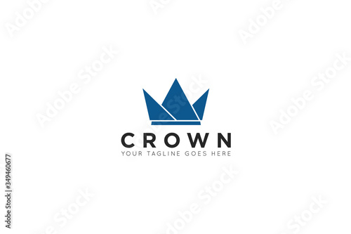 crown logo and royal icon vector illustration design template Free Download crown logo and royal icon vector illustration design template - GFXLoad