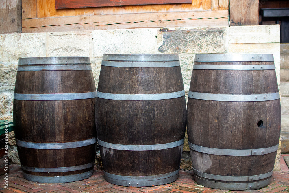 Fototapeta premium Wooden wine barrels