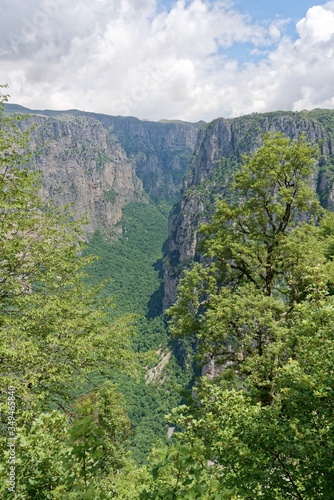 Griechenland - Vikos Schlucht - Aussichtspunkt Oxia photo