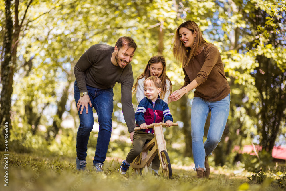 Obraz premium The nature offers so much fun for the whole family.