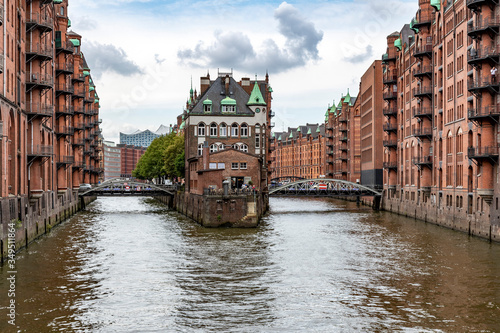 Blick auf das Teekontor in der Speicherstadt in Hamburg, Deutschland
