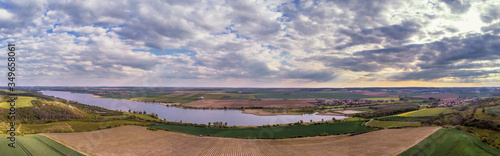 Panoramaaufnahme des Süßen See im Mansfelder Land mit Lüttchendorf und Anbauflächen der Landwirtschaft photo