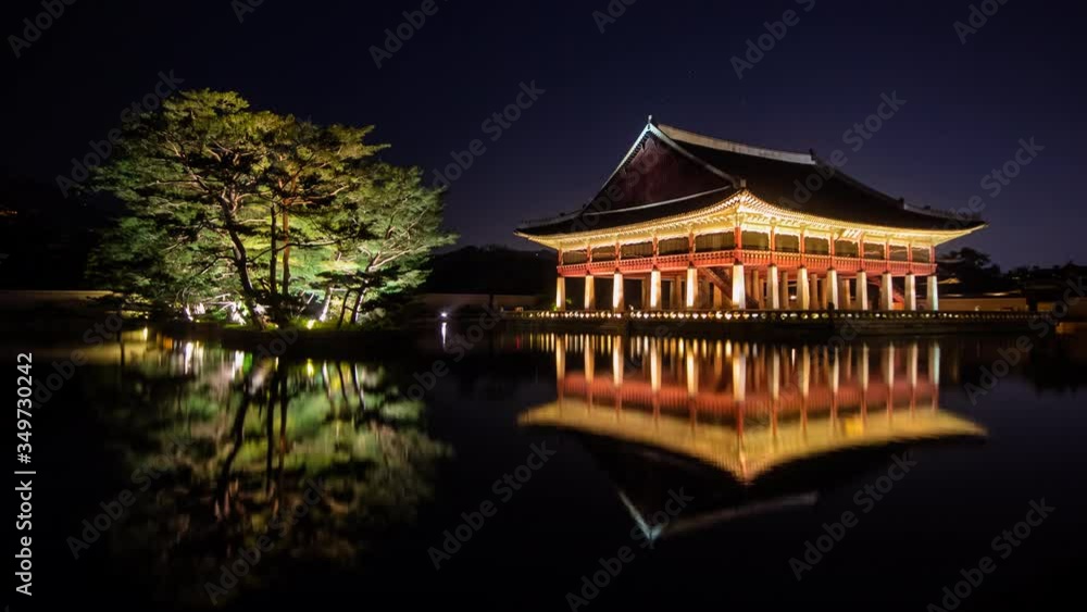 Night view of Timelapse and Gyeonghoeru Pavilion at Gyeongbokgung Palace in Seoul, South Korea. Gyeonghoeru Pavilion on a sign. Night view of Timelapse and Gyeonghoeru Pavilion at Gyeongbokgung Palace in Seoul, South Korea. Gyeonghoeru Pavilion on a sign.