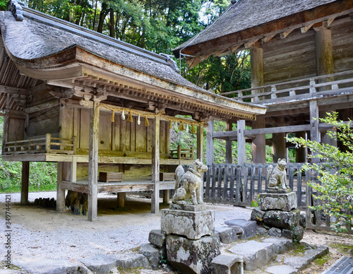 Wallpaper Mural 神魂神社と貴布禰稲荷両神社 Torontodigital.ca