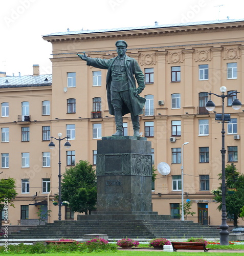 Kirov monument, ploschad Kirova, Saint-Petersburg, Russia August 2017