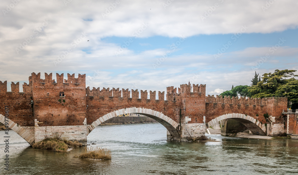 Scaliger bridge (Ponte Scaligero), Verona, Unesco World Heritage Site, Veneto region, northern Italy, Europe