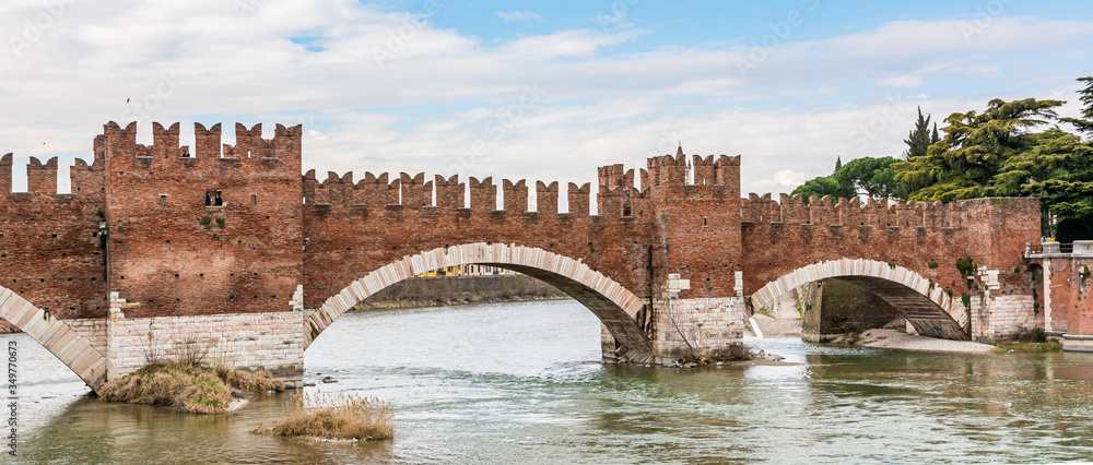 Scaliger bridge (Ponte Scaligero), Verona, Unesco World Heritage Site, Veneto region, northern Italy, Europe