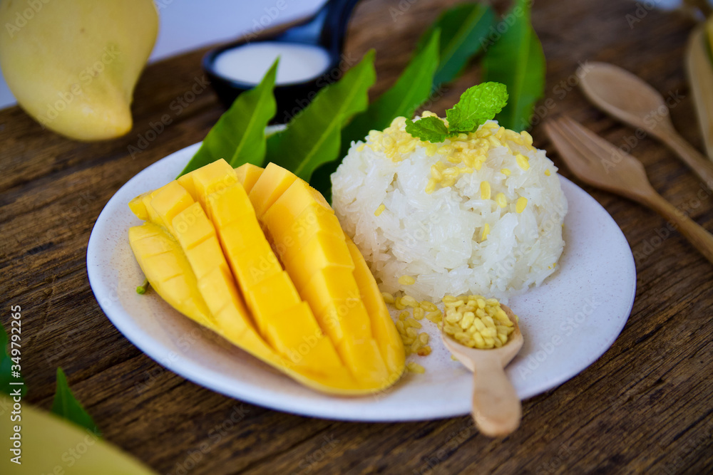 Mango and  sticky rice dessert. Thai food style