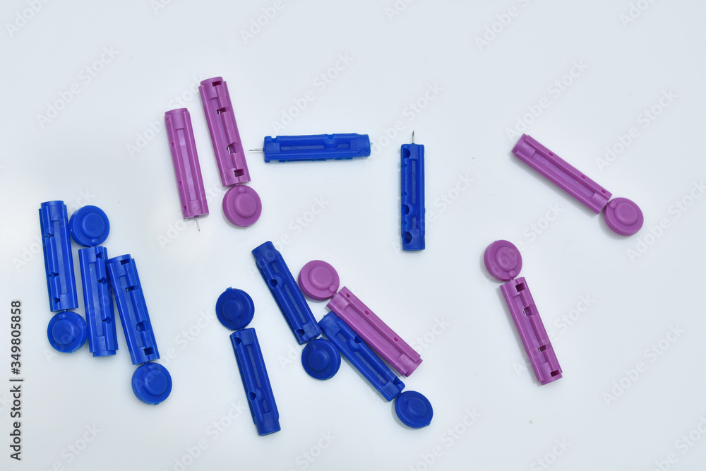 Blue and purple Pin to Pen Sterile Blood Lancets Needles Blue and purple Pin to Pen Sterile Blood Lancets Needles