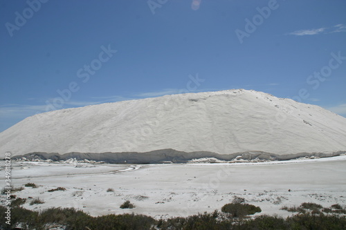 Salzberg in der Camargue