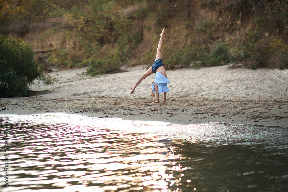 Fototapeta premium a 10-year-old gymnast