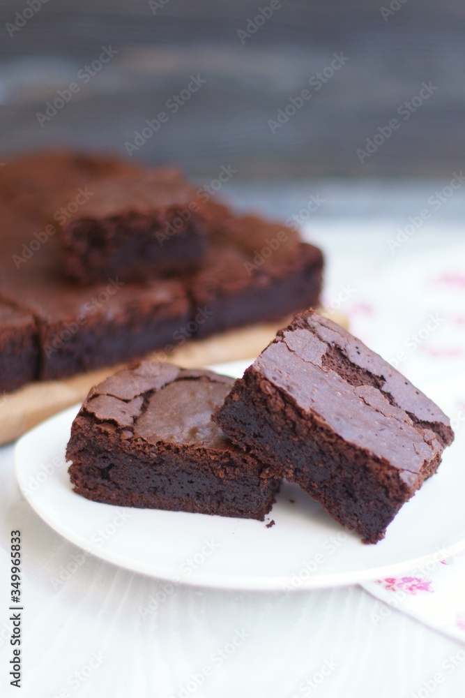 brownie cake