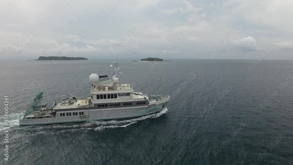 Ocean Squid Research Vessel Alucia Panama Ocean Squid Research Vessel Alucia Panama