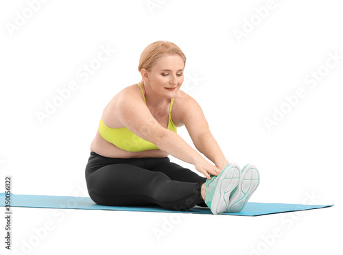 Woman with excess weight tr...