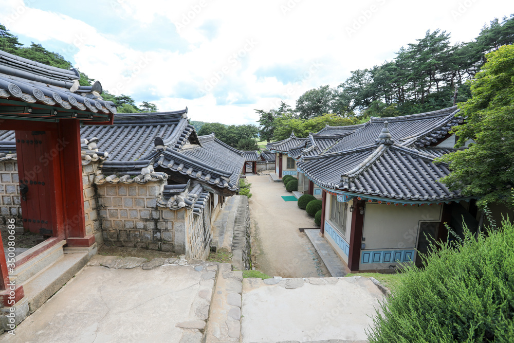 Beautiful Korean traditional houses and alleys. Dosanseowon, Andong, Gyeongsangbuk-do Beautiful Korean traditional houses and alleys. Dosanseowon, Andong, Gyeongsangbuk-do