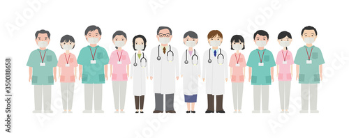 たくさんの医療従事者たち（マスク）
