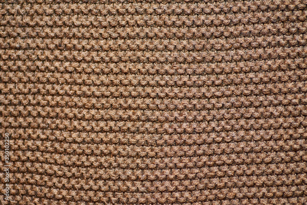 Walnut texture, red, green, wool. Walnut texture, red, green, wool.