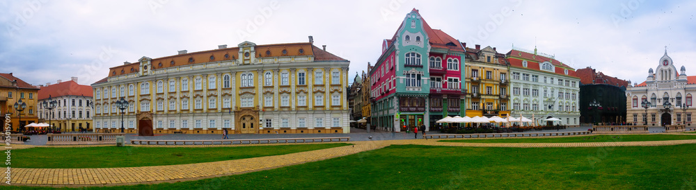 Obraz premium Panorama of Unirii Square, Timisoara