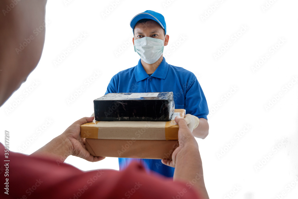 Courier gives package to customer during quarantine Courier gives package to customer during quarantine