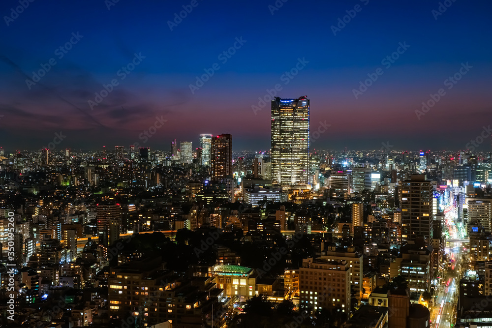 東京 夕暮れのビル群 東京タワーから