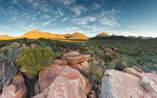 Fotografie Wide angle panoramic view over the plains of the karoo just outside touwsrivier