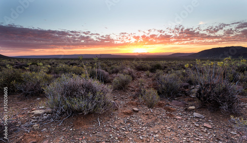 Canvas Print Wide angle view of the plains of the Tankwa Karoo in the Northern Cape Province