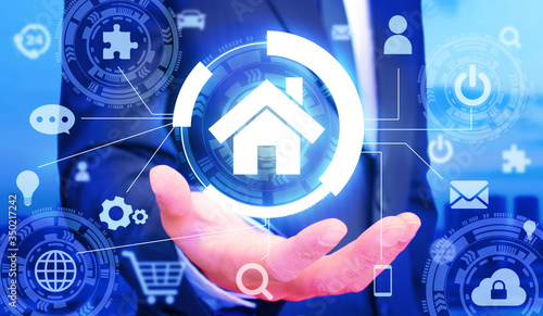 家とネットワークテクノロジー テレワークやスマートハウス Network technology & home.concept image of Smart house Telework