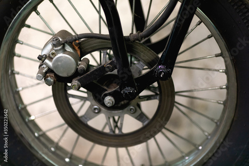  Motorcycle brake disc spokes rim brake pipe